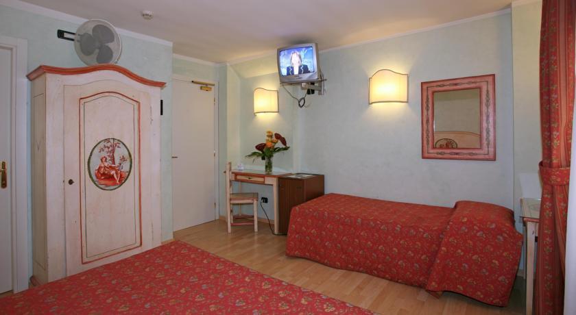 Hotel Ariston Mestre Luaran gambar