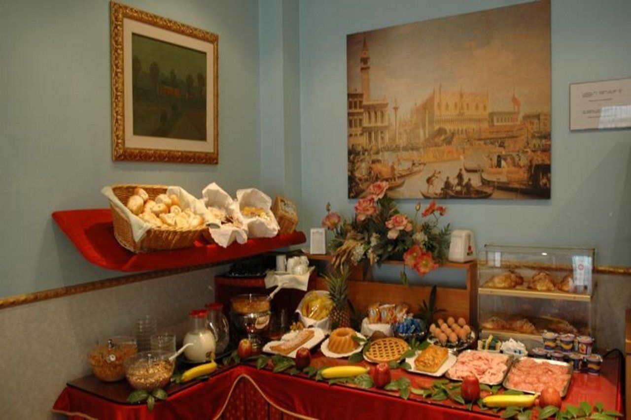 Hotel Ariston Mestre Luaran gambar