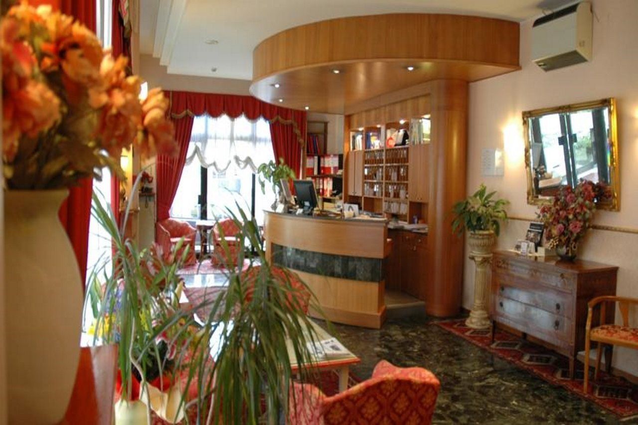 Hotel Ariston Mestre Luaran gambar