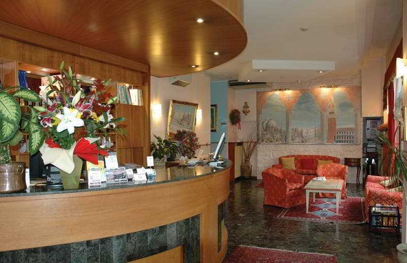 Hotel Ariston Mestre Luaran gambar