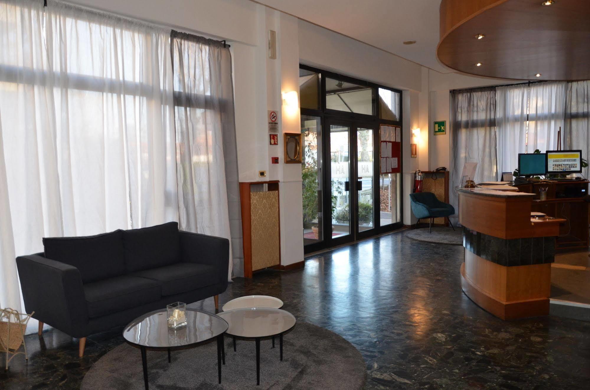 Hotel Ariston Mestre Luaran gambar