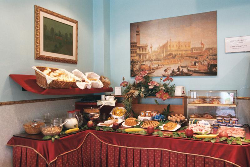 Hotel Ariston Mestre Luaran gambar